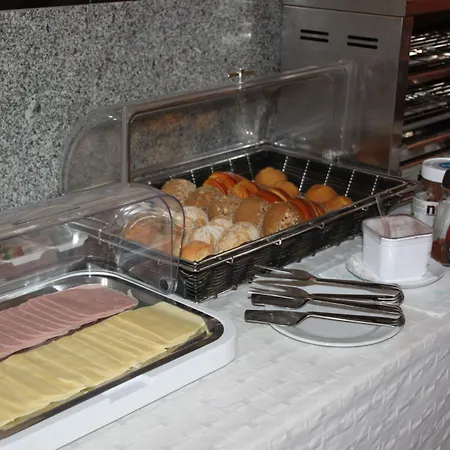 Quasar Hotell