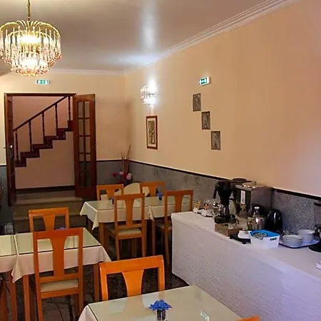 Quasar Ξενοδοχείο Pedroucos (Porto)