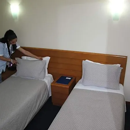 Quasar Hotel 2*