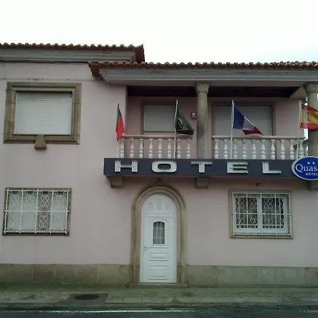 ホテル　クエーサー