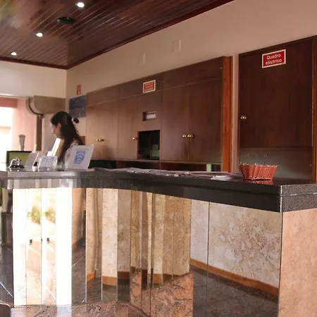 Quasar Hotell 2*