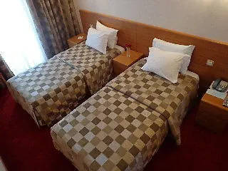 ホテル　クエーサー Pedroucos (Porto)