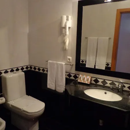 카사르 2* Pedroucos (Porto)