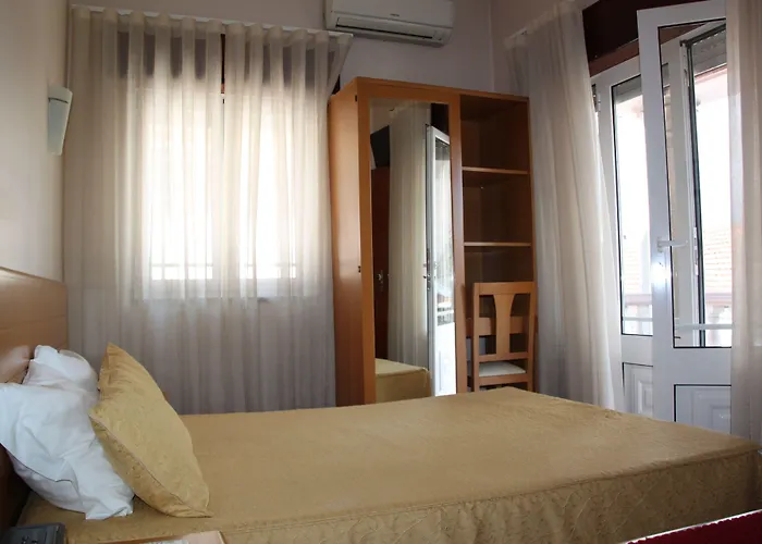 Hotel Quasar Pedroucos (Porto)