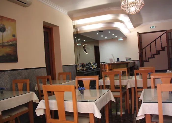 Quasar 2* Pedroucos (Porto)