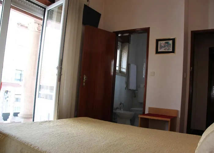 Hotel Quasar Pedroucos (Porto)