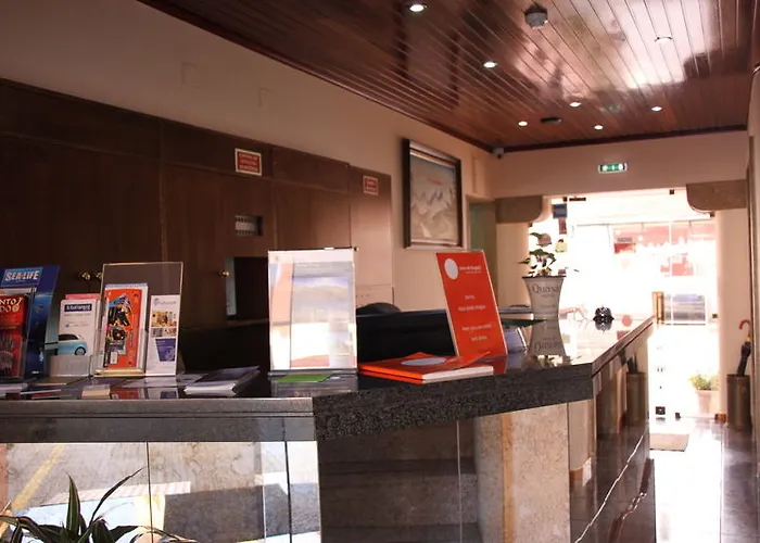Quasar Hotel Pedroucos (Porto)