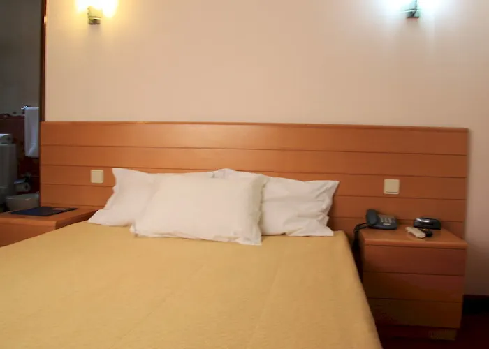 Quasar Pedroucos (Porto)